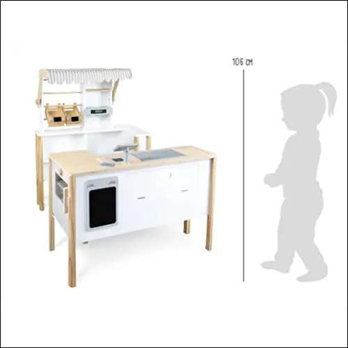 Juego de cocina de madera con acentos blancos en la Tienda-Cocina Small Foot