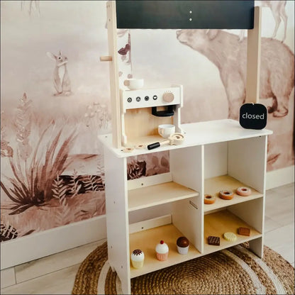 Cafetería de Madera Mamabrum, cocina de juguete blanca con estantes y electrodomésticos