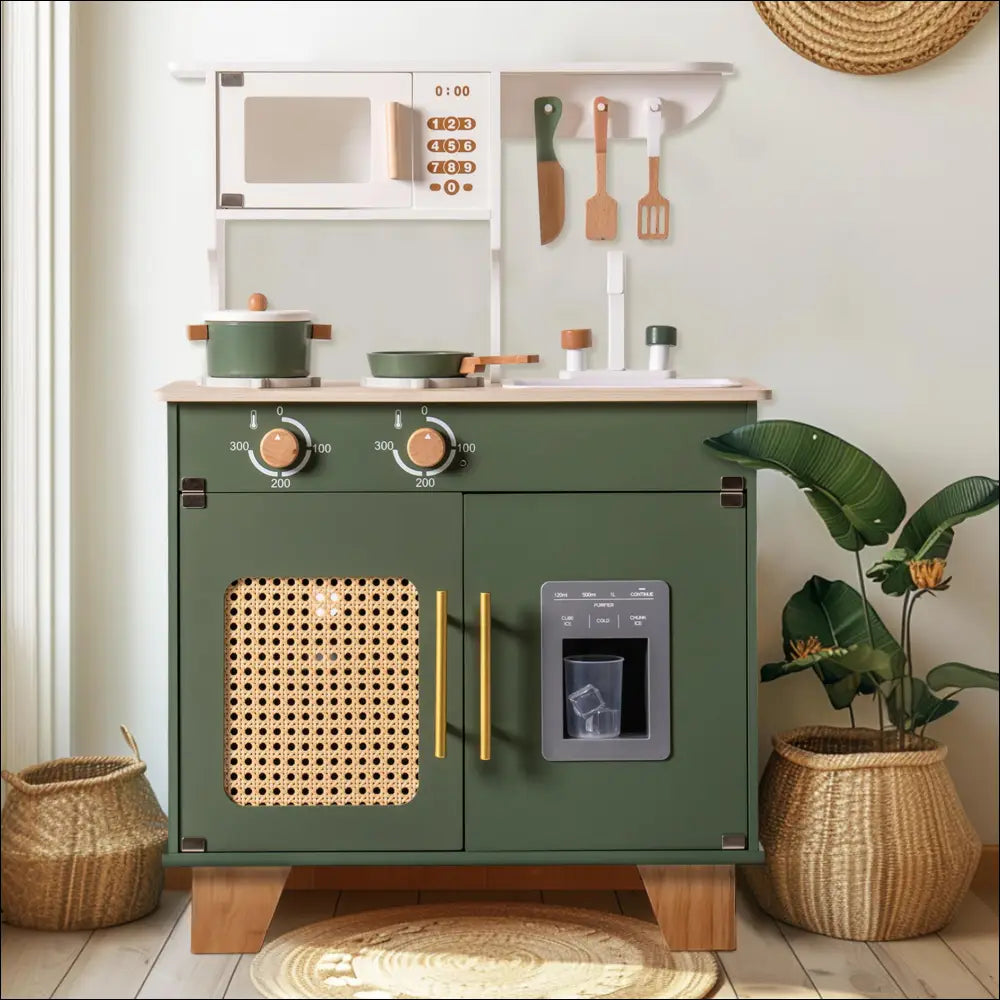 Cocinita Retro Vintage en verde con madera, ideal para el juego seguro de niños