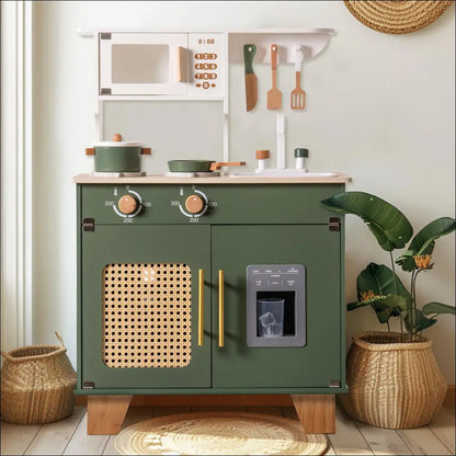 Cocinita Retro Vintage en verde con madera, ideal para el juego seguro de niños