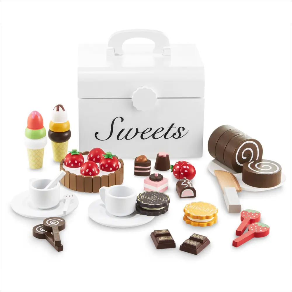 Contenedor blanco con etiqueta Sweets y juguetes dulces del juego Mamabrum de pastelería en madera